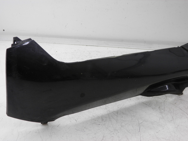 photo de BAS DE CAISSE GAUCHE PIAGGIO MP3 RL 125 (2006 - 2014) - Autre angle de vue