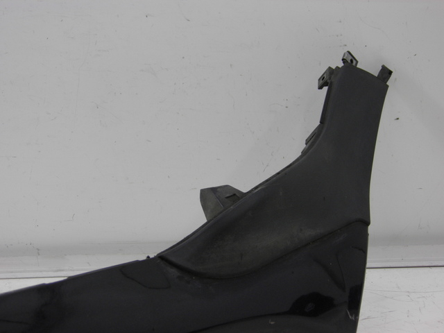 photo de BAS DE CAISSE GAUCHE PIAGGIO MP3 RL 125 (2006 - 2014) - Pièce contrôlée