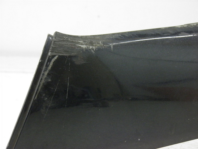 photo de BAS DE CAISSE GAUCHE PIAGGIO X8 STREET 125 (2006 - 2007) - Points de fixation