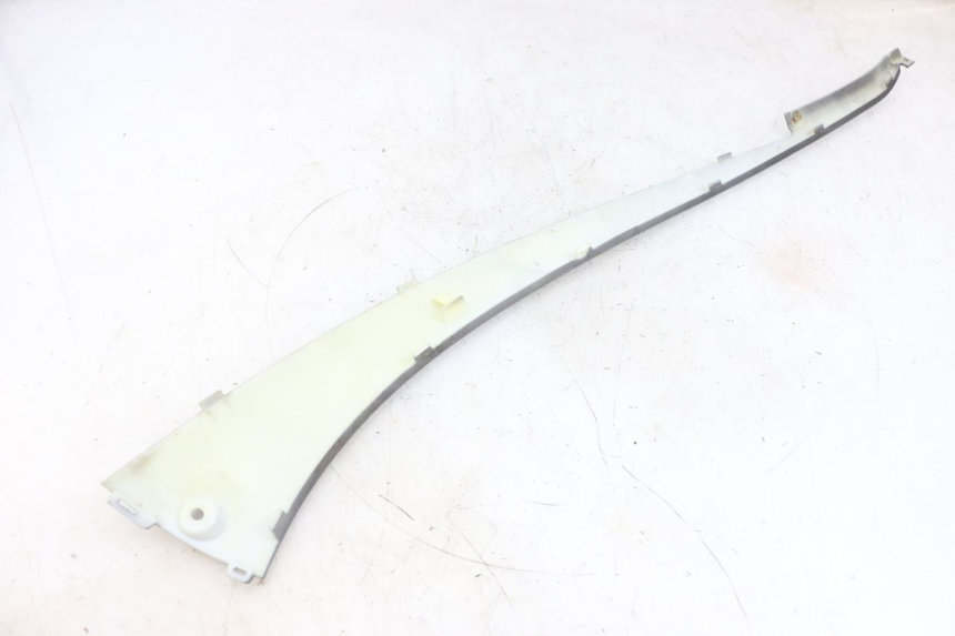 photo de BAS DE CAISSE GAUCHE EFUN PUSA 1 - Détail de la pièce