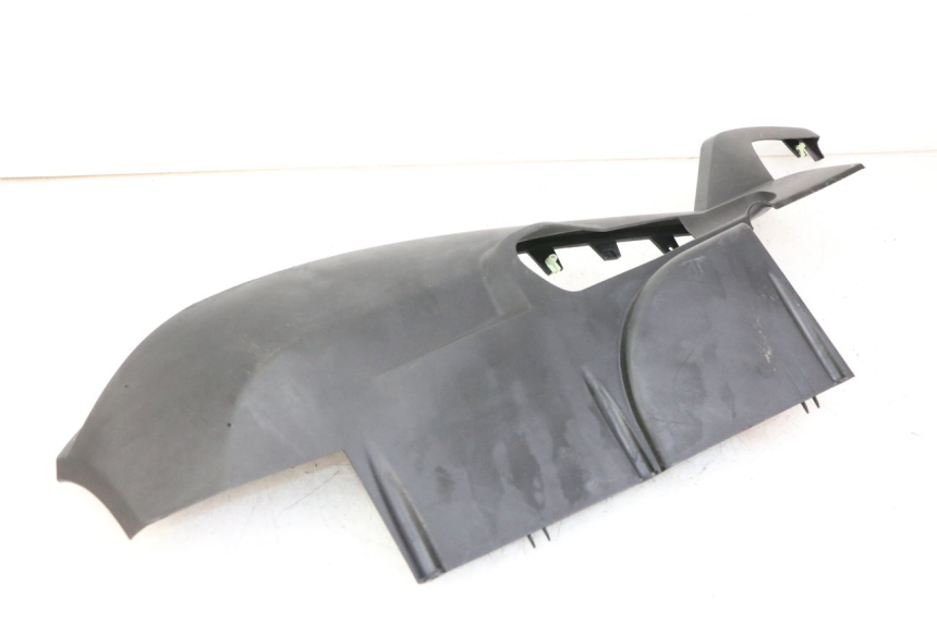 photo de BAS DE CAISSE GAUCHE PEUGEOT SATELIS COMPRESSOR K15 125 (2006 - 2009) - Points de fixation