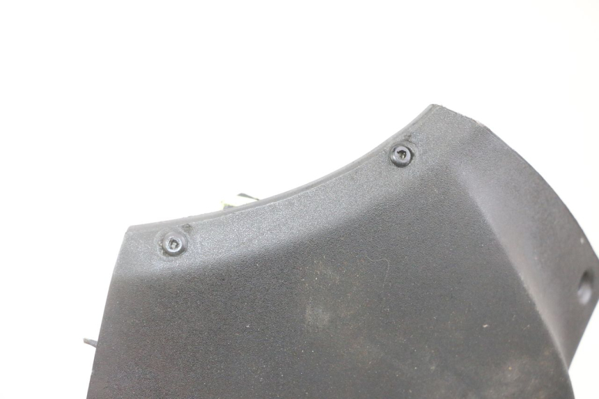 photo de BAS DE CAISSE GAUCHE PEUGEOT SATELIS 125 (2013 - 2018) - Zoom état d’usage