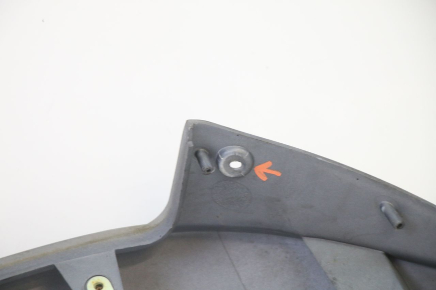 photo de BAS DE CAISSE GAUCHE PEUGEOT SATELIS 250 (2006 - 2012) - État de surface