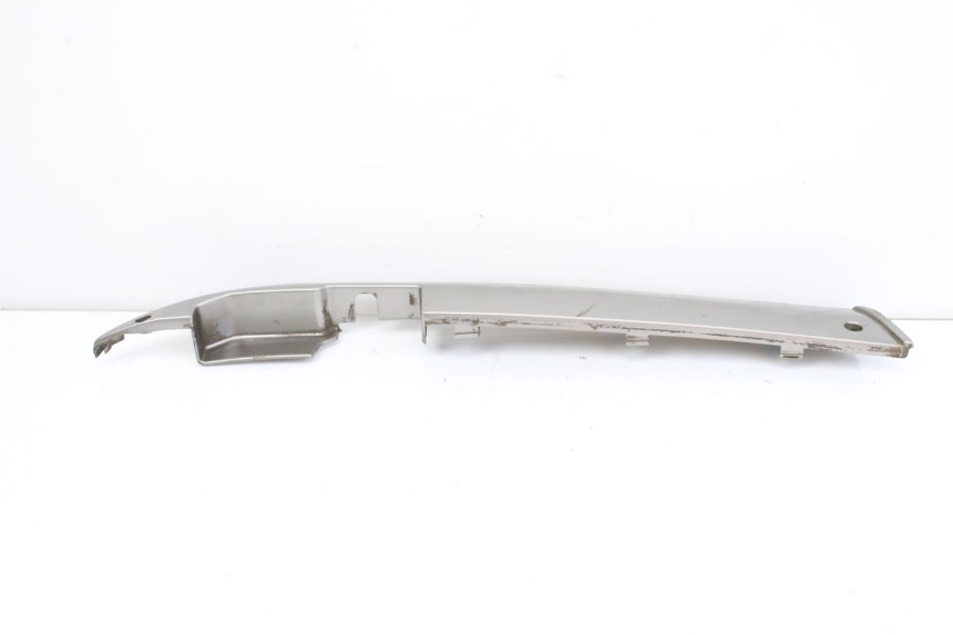 photo de BAS DE CAISSE GAUCHE KYMCO SENTO 100 (2008 - 2013) - Détail de la pièce