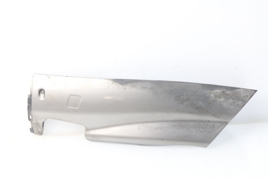 photo de BAS DE CAISSE GAUCHE MBK SKYLINER 125 (2004 - 2007) - Vue principale