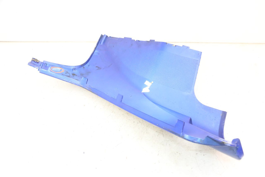 photo de BAS DE CAISSE GAUCHE PEUGEOT SPEEDFIGHT 2 LC 50 (2000 - 2009) - Vue d’ensemble