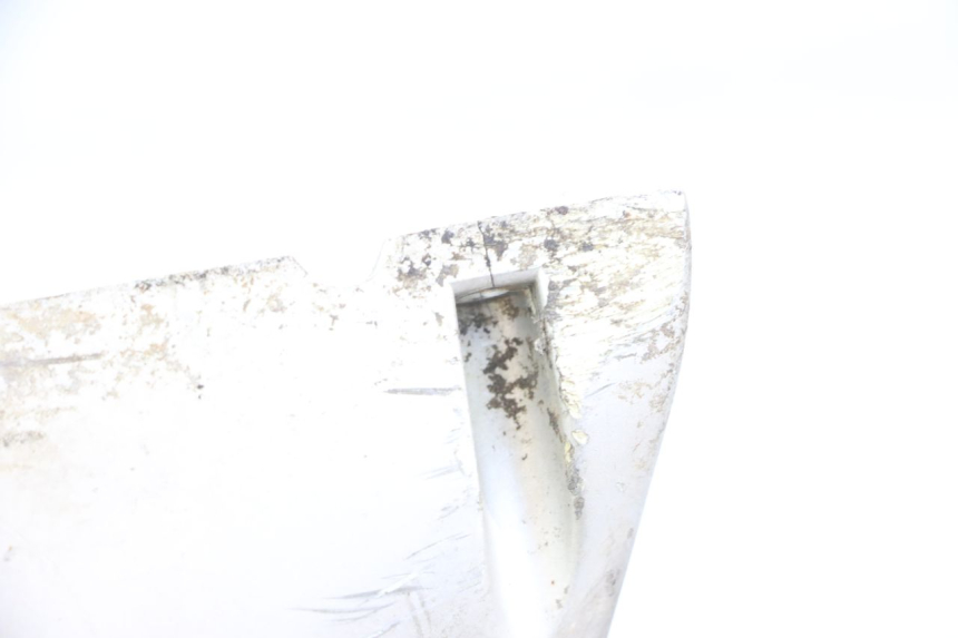 photo de BAS DE CAISSE GAUCHE PEUGEOT SPEEDFIGHT 100 (1997 - 2007) - Détail de la pièce