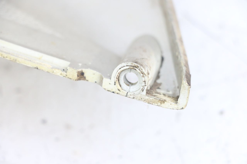 photo de BAS DE CAISSE GAUCHE PEUGEOT SPEEDFIGHT 100 (1997 - 2007) - Pièce contrôlée