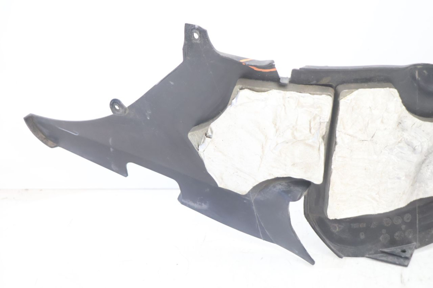 photo de BAS DE CAISSE GAUCHE CAN-AM SPYDER RS 1000 (2008 - 2012) - Vue d’ensemble