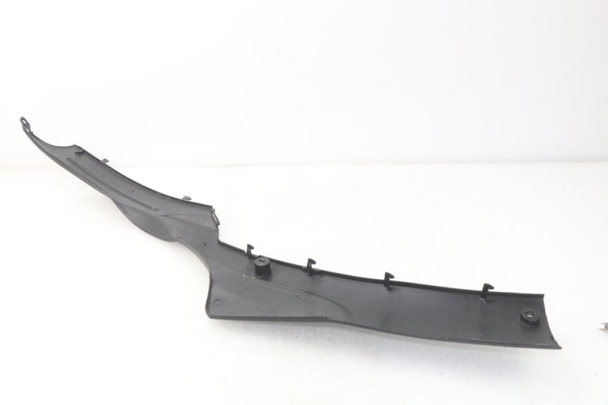 photo de BAS DE CAISSE GAUCHE FYM STRADA 50 (2007 - 2014) - Autre angle de vue