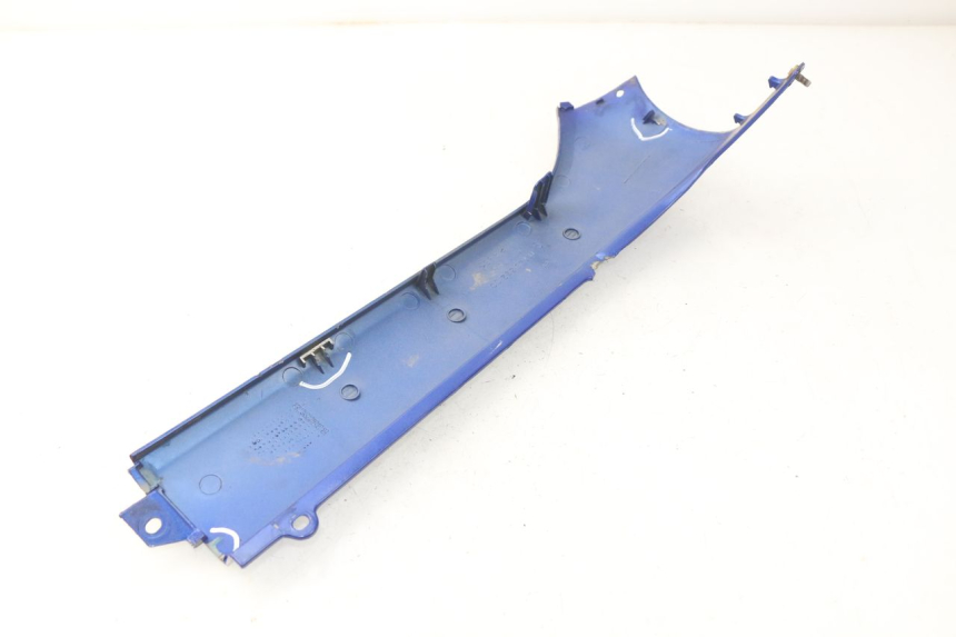 photo de BAS DE CAISSE GAUCHE PEUGEOT SV 80 (1993 - 1997) - Points de fixation