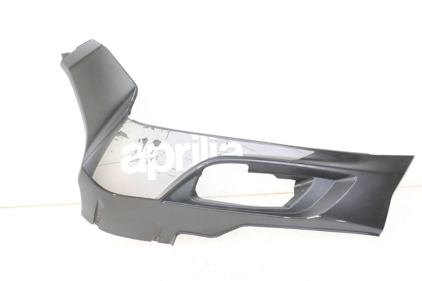 photo de BAS DE CAISSE GAUCHE APRILIA SXR 50 (2021 - 2023) - Vue principale