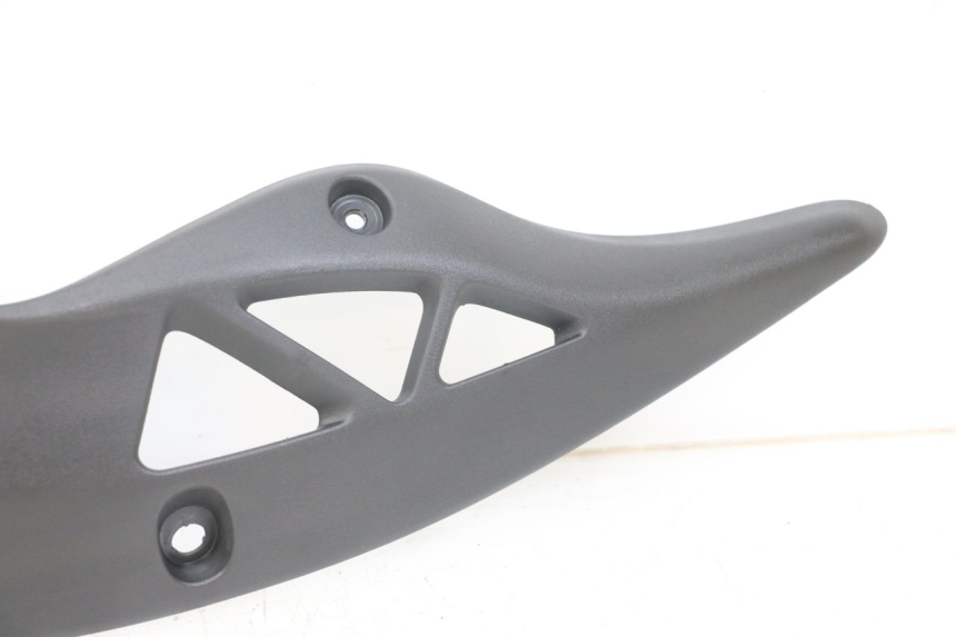 photo de BAS DE CAISSE GAUCHE KAWASAKI VERSYS ABS 650 (2015 - 2018) - Points de fixation