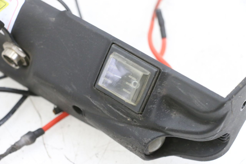 photo de BAS DE CAISSE GAUCHE DUALTRON VICTOR LIMITED 1 - Détail de la pièce