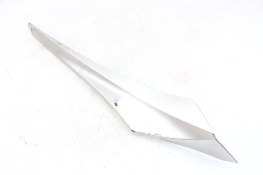 photo de BAS DE CAISSE GAUCHE YAMAHA XMAX X-MAX ABS 125 (2017 - 2020) - Vue principale