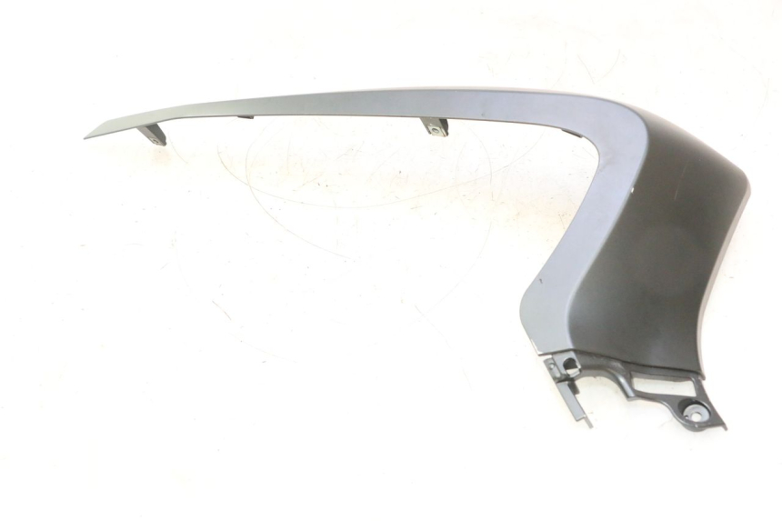 photo de BAS DE CAISSE GAUCHE YAMAHA X-MAX XMAX 125 (2010 - 2013) - Zoom état d’usage