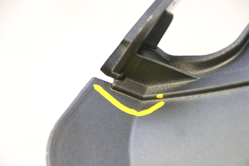 photo de BAS DE CAISSE GAUCHE YAMAHA X-MAX XMAX 125 (2010 - 2013) - Pièce contrôlée
