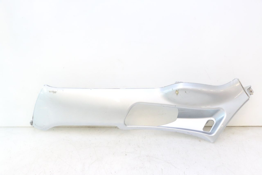 photo de BAS DE CAISSE GAUCHE PIAGGIO X8 STREET 125 (2006 - 2007) - Vue principale