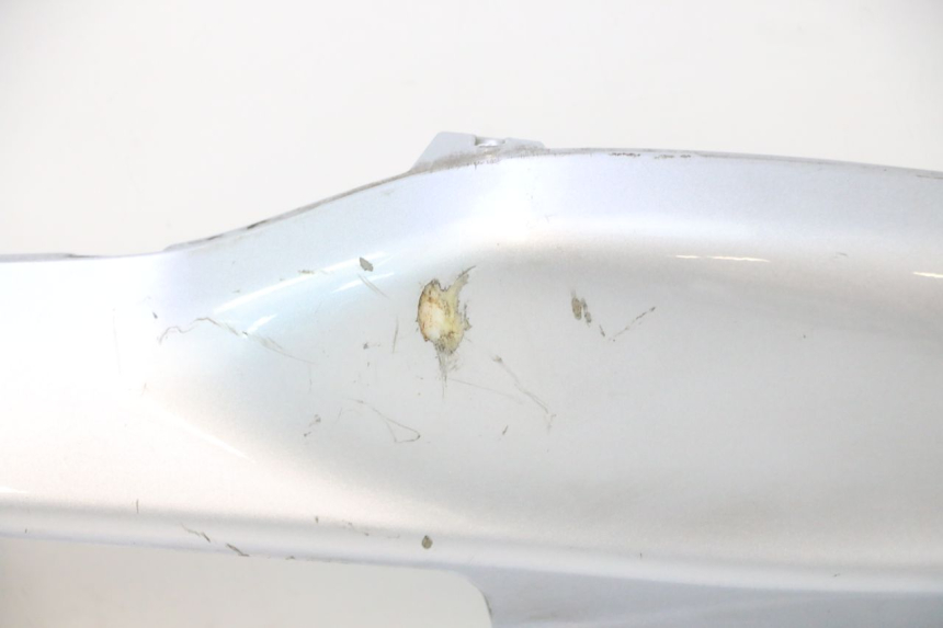 photo de BAS DE CAISSE GAUCHE PIAGGIO X8 STREET 125 (2006 - 2007) - Autre angle de vue