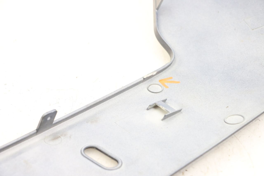 photo de Lower left side panel KYMCO XCITING 250 (2006 - 2009) - Détail de la pièce