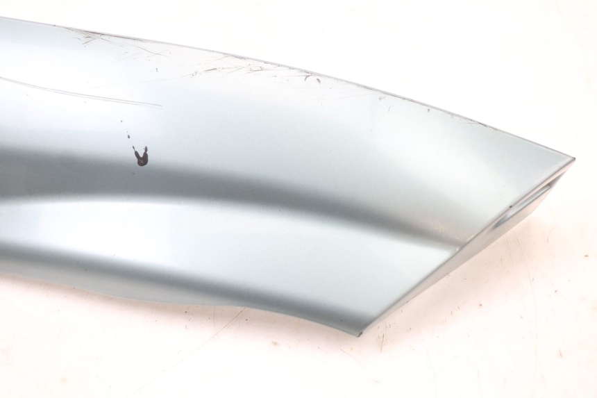 photo de BAS DE CAISSE GAUCHE YAMAHA YP MAJESTY 125 (2002 - 2006) - Autre angle de vue