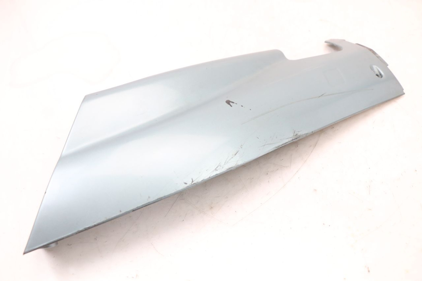 photo de BAS DE CAISSE GAUCHE YAMAHA YP MAJESTY 125 (2002 - 2006) - Vue d’ensemble