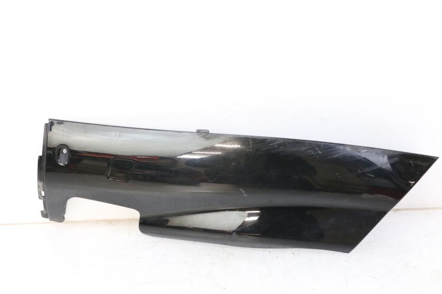 photo de BAS DE CAISSE GAUCHE YAMAHA YP MAJESTY 125 (2007 - 2010) - Vue principale