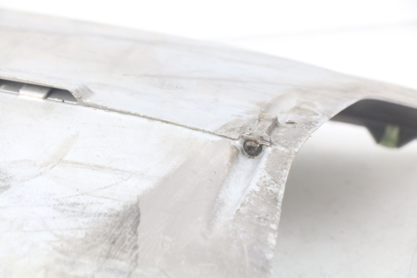 photo de BAS DE CAISSE PEUGEOT GEOPOLIS 400 (2007 - 2013) - Points de fixation