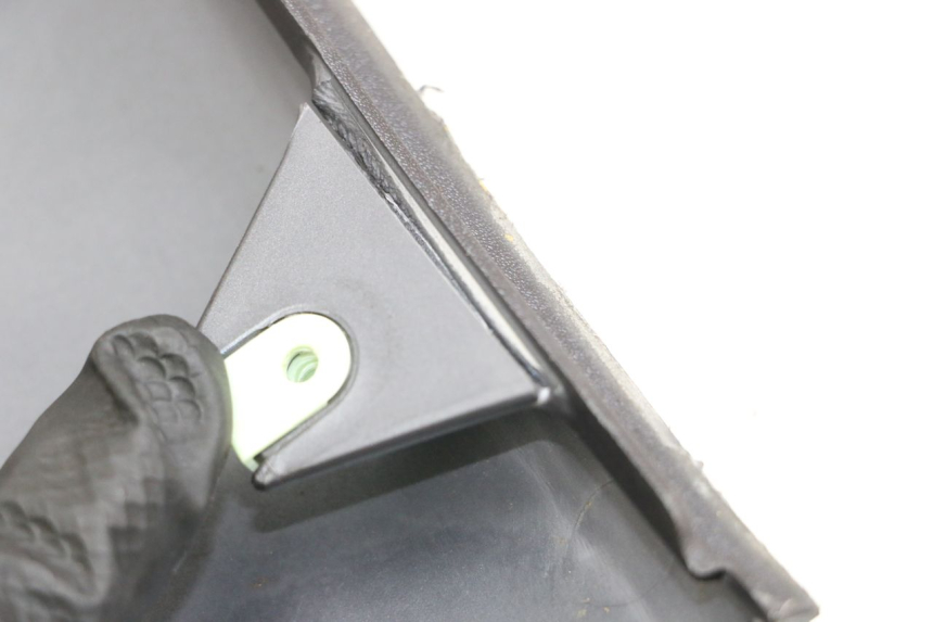 photo de Lower body PEUGEOT GEOPOLIS RS 125 (2007 - 2009) - Détail de la pièce