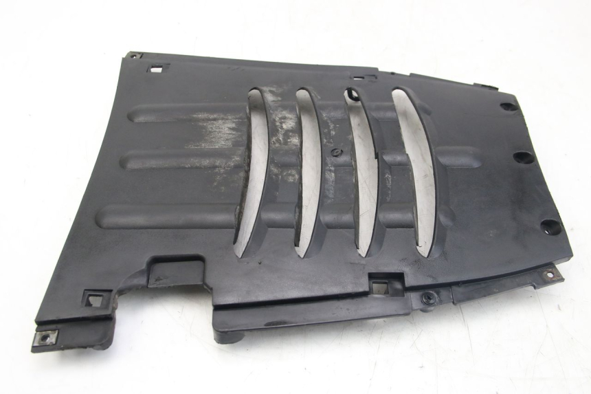 photo de BAS DE CAISSE NECO GPX 4T 50 (2018 - 2022) - Zoom état d’usage