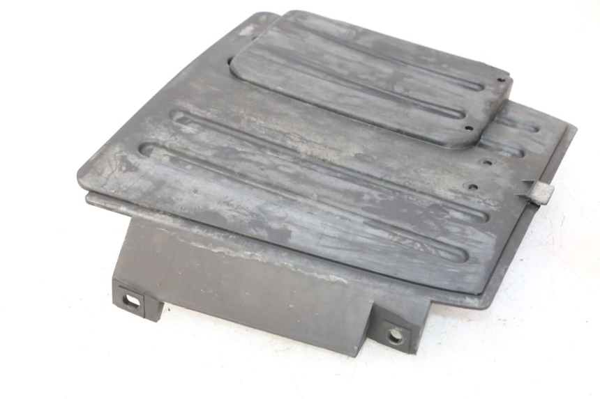 photo de BAS DE CAISSE DAELIM HISTORY 125 (2001 - 2002) - Vue principale