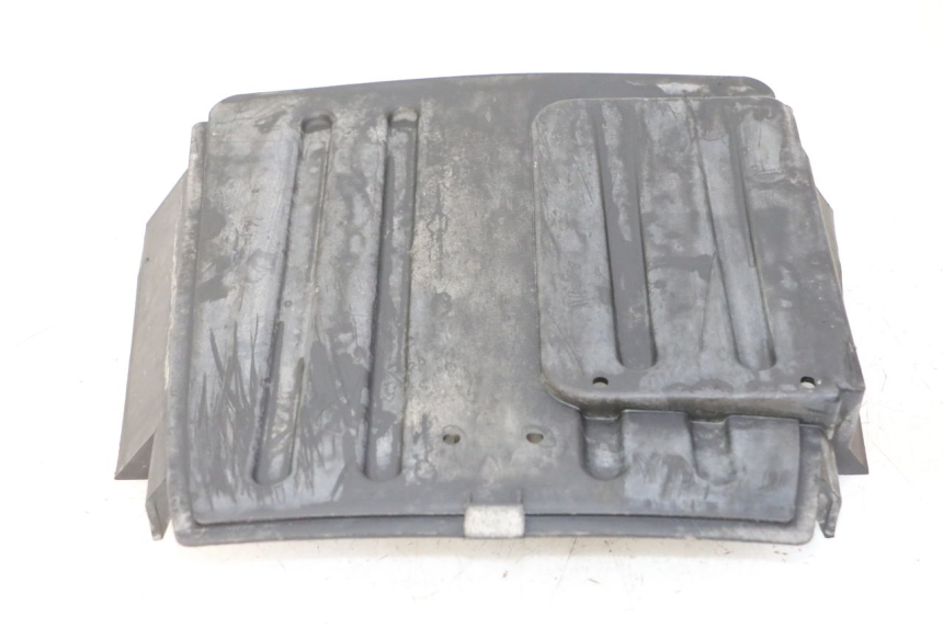 photo de BAS DE CAISSE DAELIM HISTORY 125 (2001 - 2002) - Autre angle de vue