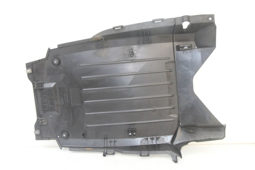 photo de BAS DE CAISSE HONDA FORZA 125 (2021 - 2025) - Détail de la pièce