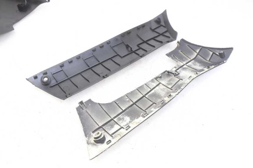 photo de BAS DE CAISSE PEUGEOT KISBEE 2T 50 (2010 - 2017) - Autre angle de vue