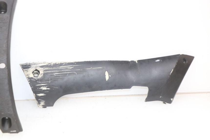 photo de BAS DE CAISSE PEUGEOT KISBEE 2T 50 (2010 - 2017) - Points de fixation