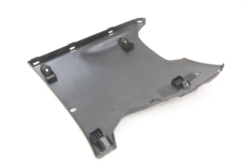 photo de BAS DE CAISSE PEUGEOT KISBEE 4T 50 (2018 - 2022) - Détail de la pièce