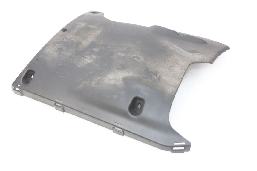 photo de BAS DE CAISSE PEUGEOT KISBEE 4T 50 (2018 - 2022) - Zoom état d’usage