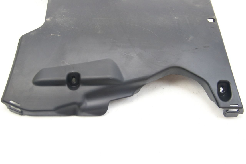 photo de BAS DE CAISSE PEUGEOT KISBEE 4T 50 (2018 - 2022) - Zoom état d’usage