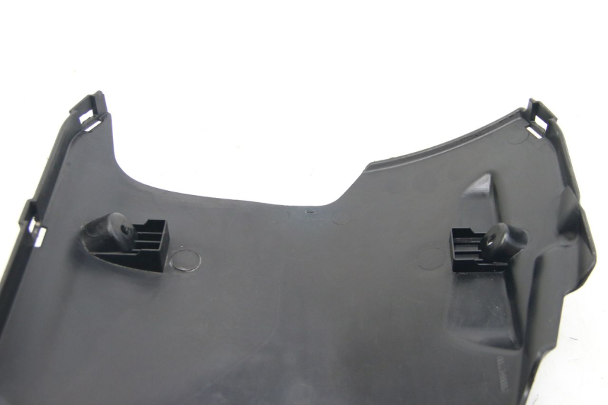 photo de BAS DE CAISSE PEUGEOT KISBEE 4T 50 (2018 - 2022) - Points de fixation