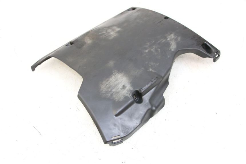 photo de BAS DE CAISSE PEUGEOT KISBEE 4T 50 (2018 - 2022) - Gros plan technique