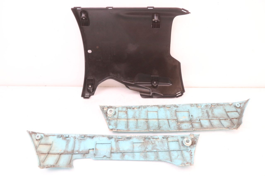 photo de BAS DE CAISSE PEUGEOT KISBEE 4T 50 (2018 - 2022) - Détail de la pièce