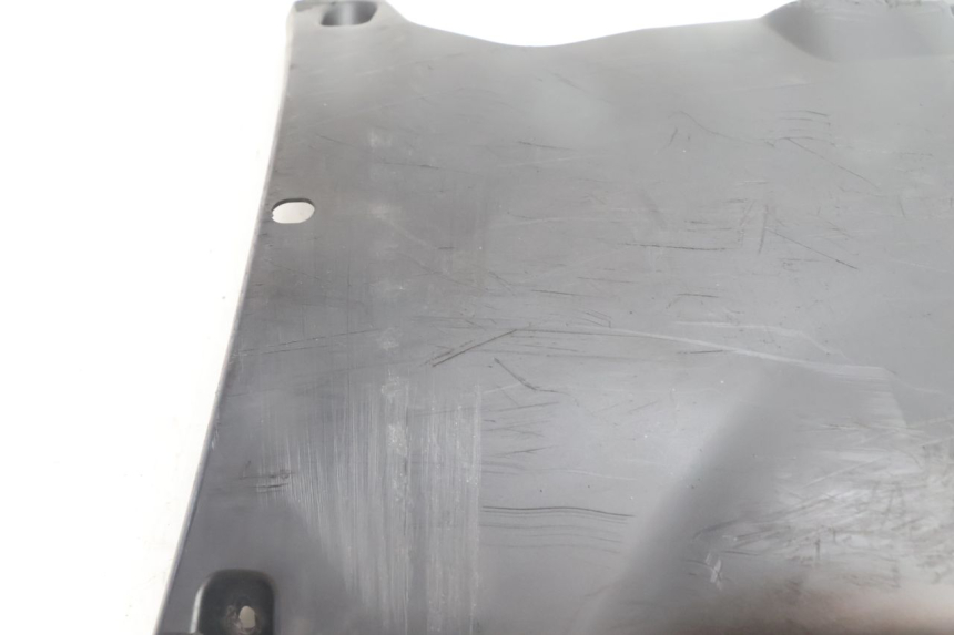 photo de BAS DE CAISSE PEUGEOT KISBEE 4T 50 (2010 - 2017) - Détail de la pièce
