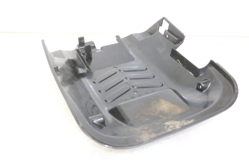 photo de BAS DE CAISSE KYMCO DINK 4T 50 (2007 - 2018) - Zoom état d’usage