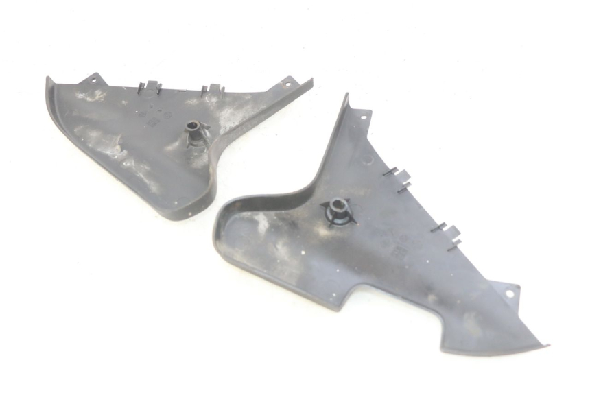 photo de BAS DE CAISSE GILERA NEXUS 125 (2007 - 2009) - Autre angle de vue