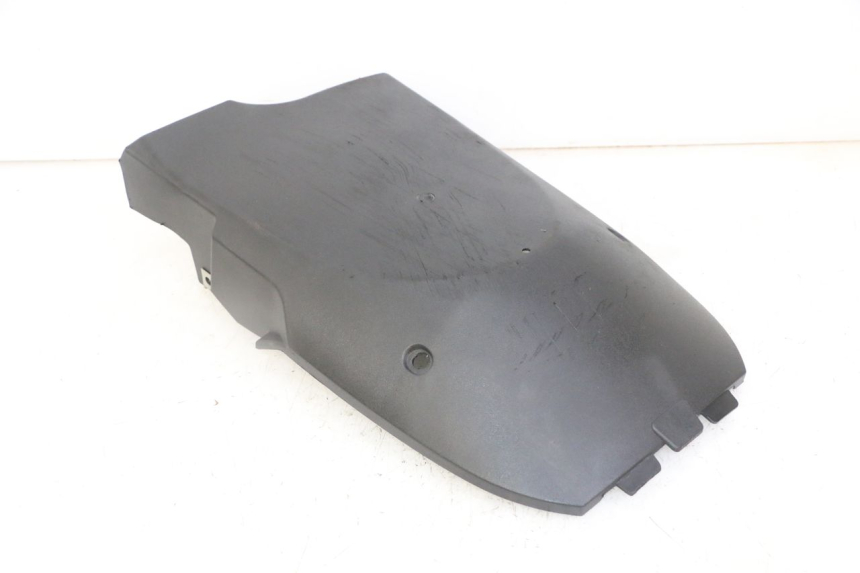 photo de BAS DE CAISSE PIAGGIO NRG POWER PUREJET 50 (2018 - 2021) - Gros plan technique