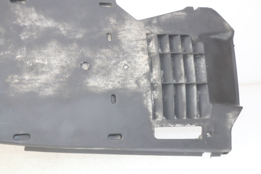 photo de BAS DE CAISSE SELECT UP OCTALIS 125 (2007 - 2012) - Points de fixation