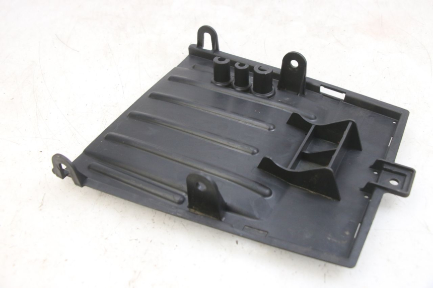 photo de BAS DE CAISSE HONDA PCX (JF47) 125 (2012 - 2013) - Autre angle de vue