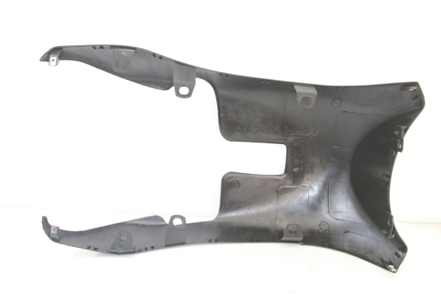 photo de BAS DE CAISSE PIAGGIO ZIP 2T 50 (2009 - 2019) - Gros plan technique