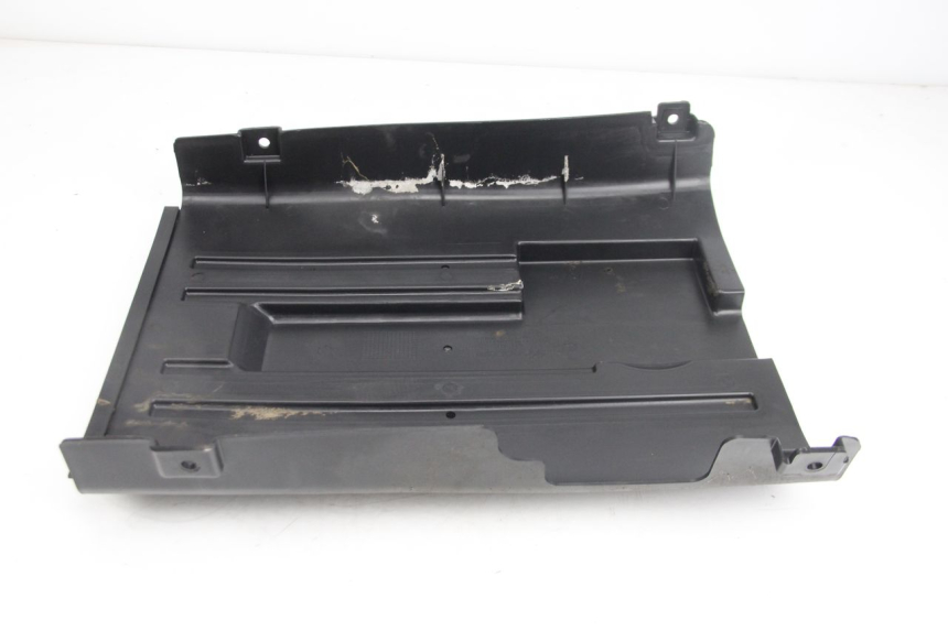 photo de BAS DE CAISSE DAELIM S2 125 (2006 - 2007) - Zoom état d’usage