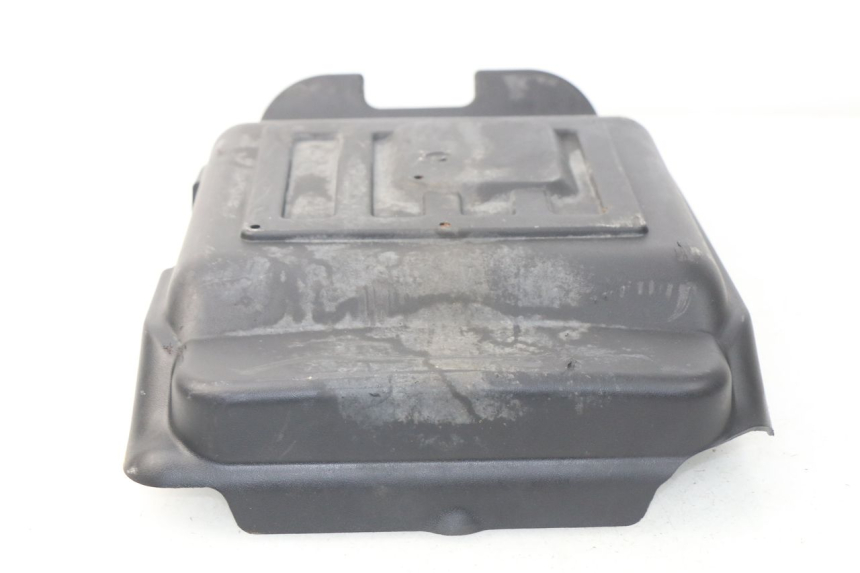 photo de BAS DE CAISSE DAELIM S3 125 (2010 - 2017) - Autre angle de vue